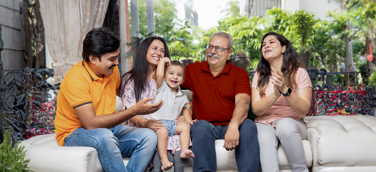 Which Health Insurance Plan is Better - Family Floater or Individual Policy?