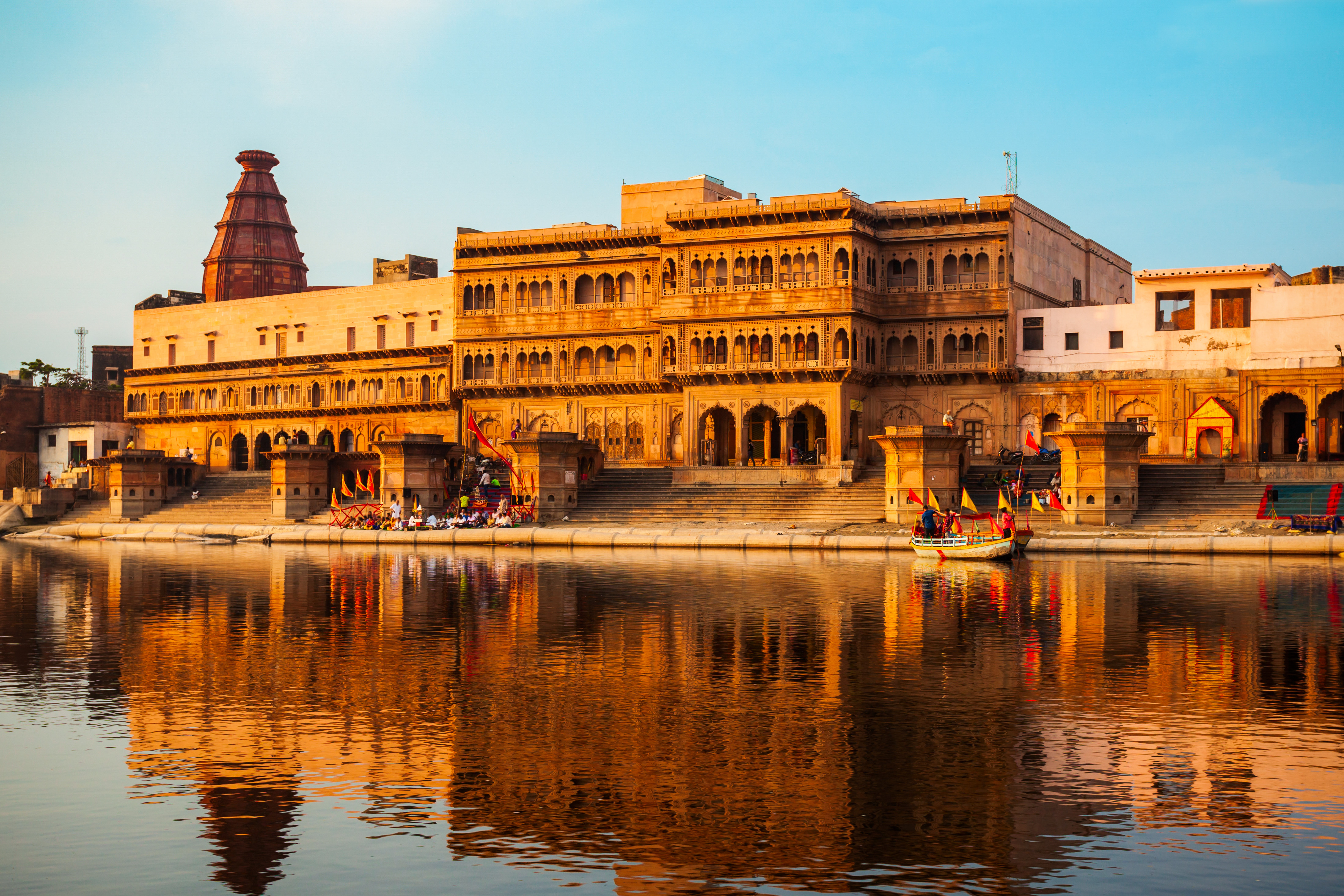 Places to Visit in Vrindavan: Temples & Ghats |Generali Central